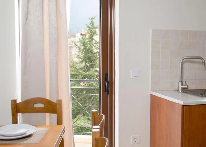 Rokani I At Center 칼라브리타